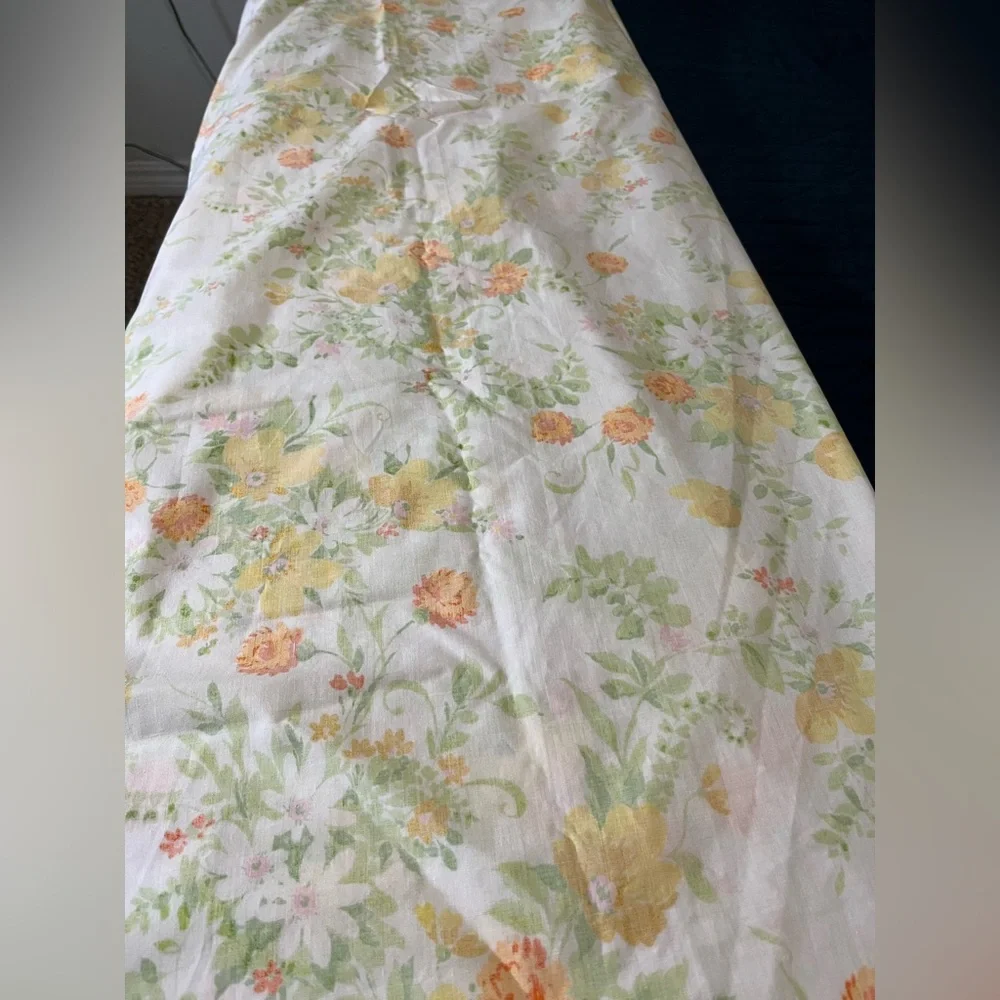 Vintage Bed Sheets (twin) - Picture 4 of 7